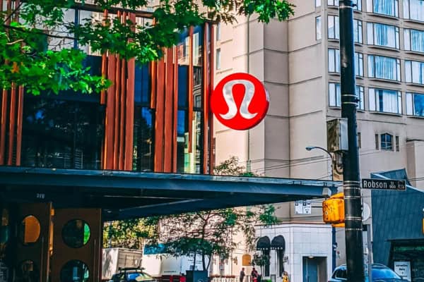 lululemon outlet near me