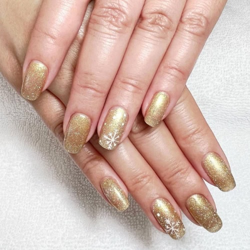 snowflake nails