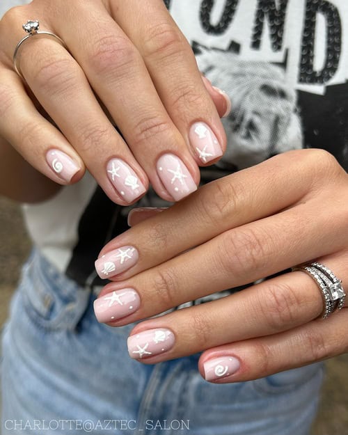 beach nails