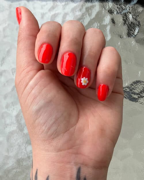 august nails
