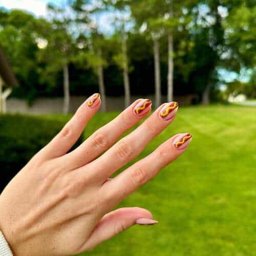 august nails