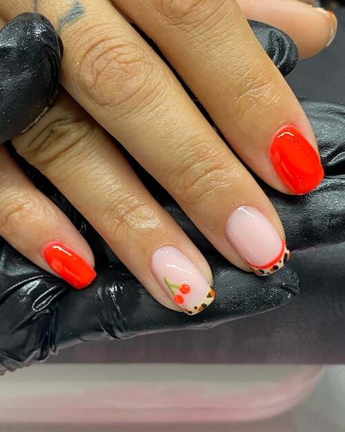 august nails